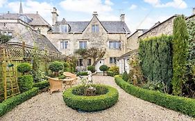 Lovedays Cottage, A Luxury 16Th Century Home In Painswick